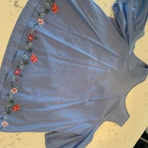 Loose/flowwy blouse